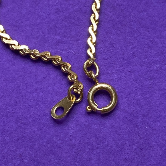 💛 Vintage Gold Plated Serpentine Bracelet - Picture 2 of 4